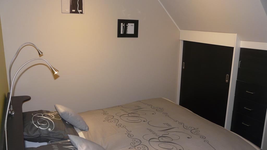 Holiday home L'Aubépine Tournai Esterno foto